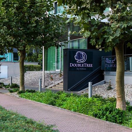 Hotel Doubletree By Hilton Frankfurt Niederrad Francoforte sul Meno Esterno foto